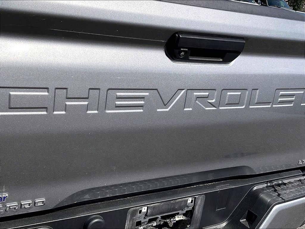 2023 Chevrolet Colorado — photo 28