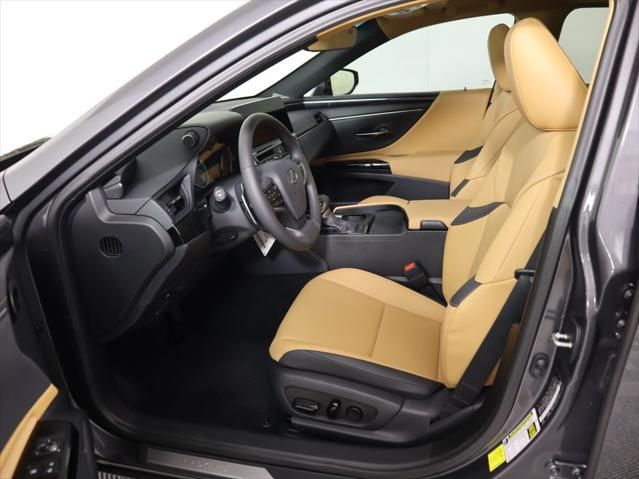 Thumbnail: 2025 Lexus ES - 20