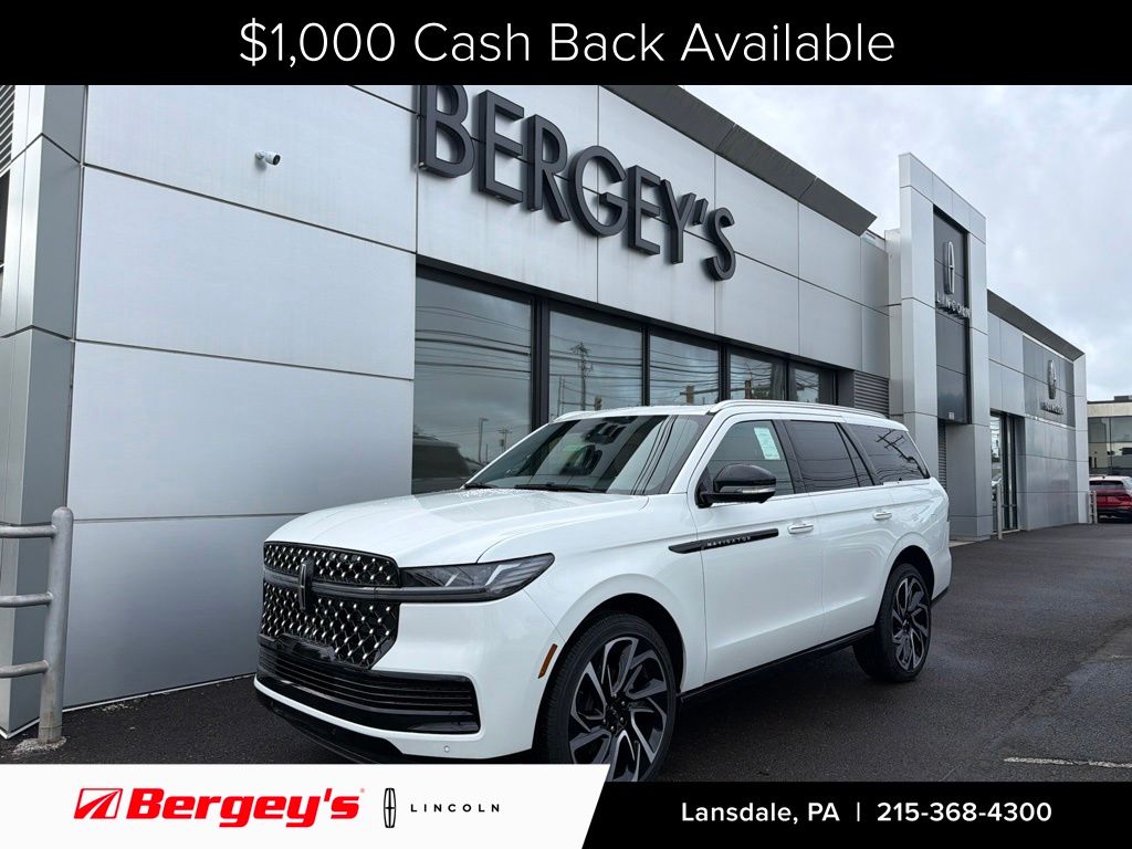 Pristine White Metallic Tri-Coat 2027 Lincoln Navigator SUV / Crossover Four-Wheel Drive Automatic