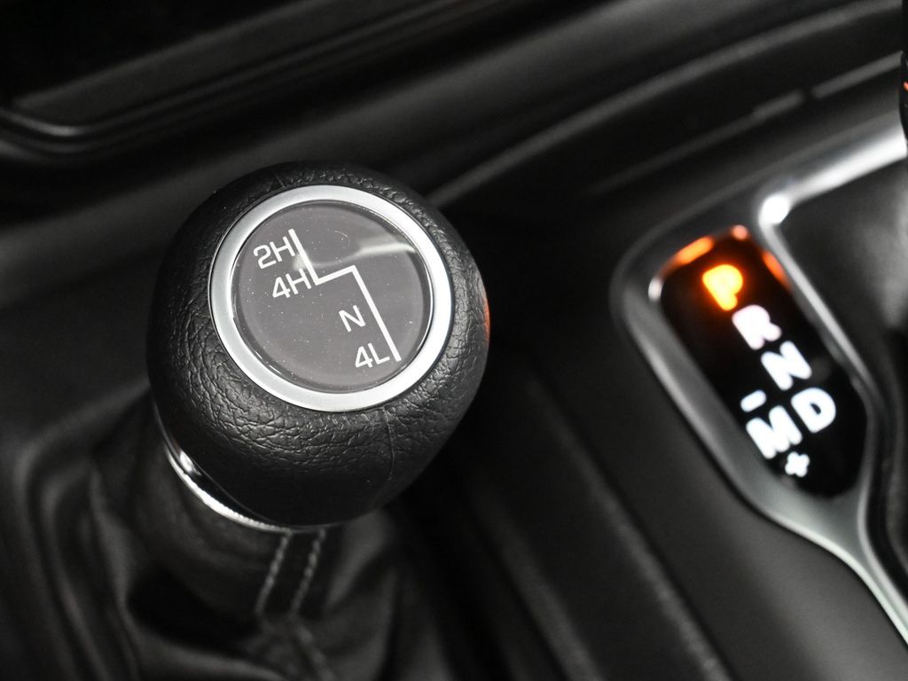 New 2026 black clearcoat Jeep Sport S image 22