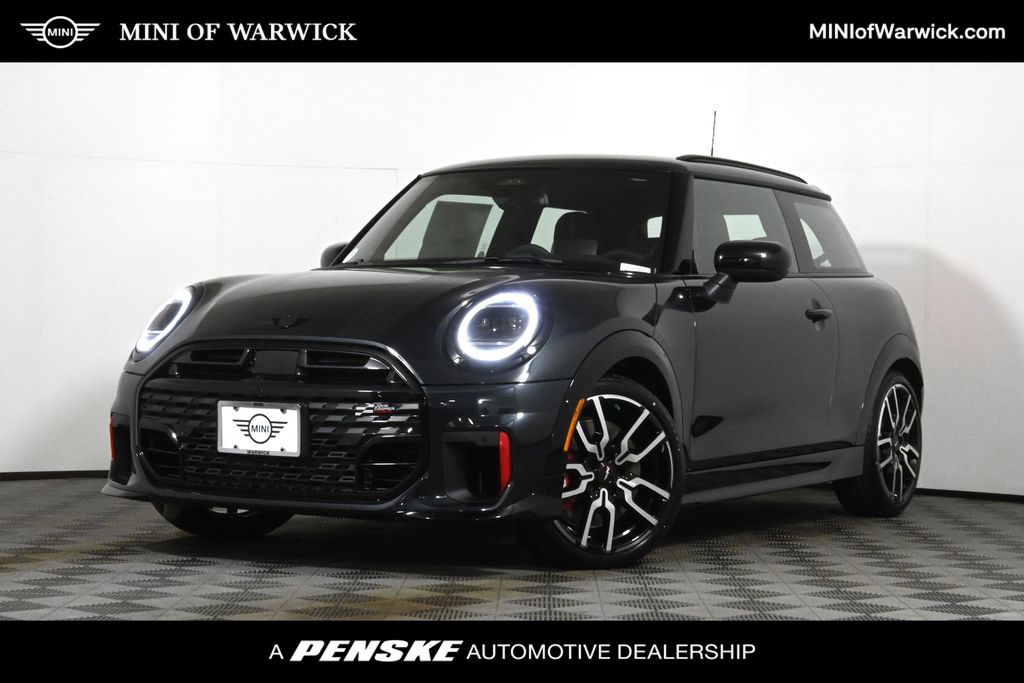 2025 MINI Cooper Hardtop  -
                Warwick, RI