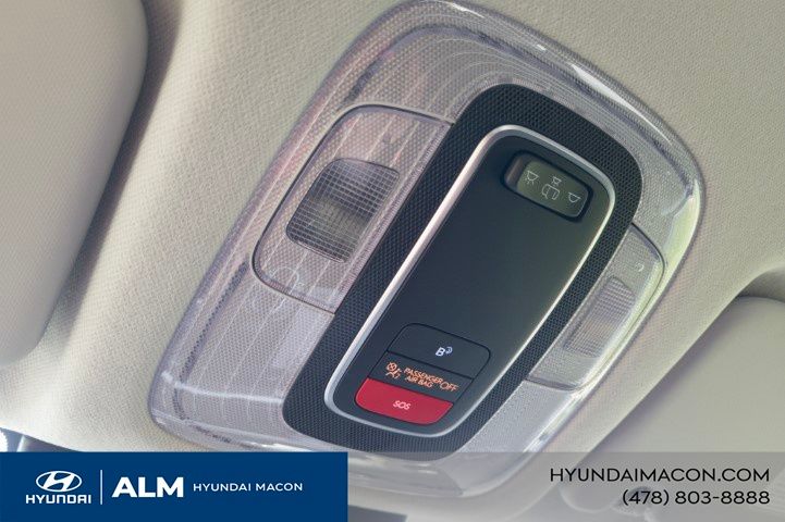 New 2026 White HYUNDAI SE image 29