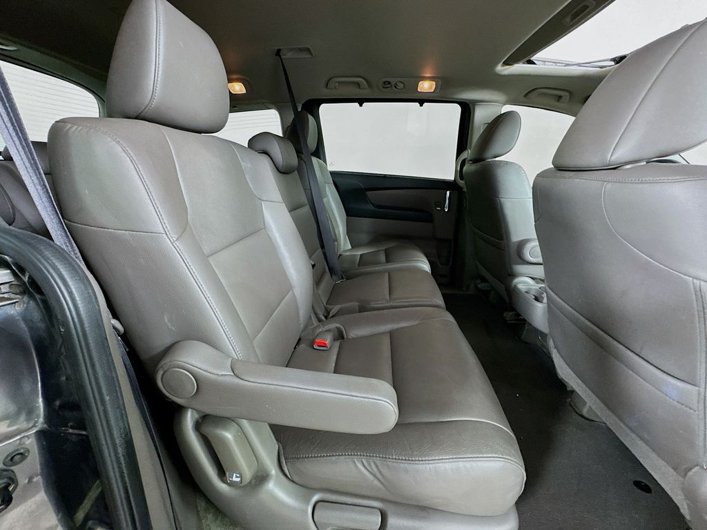 Used Car 2015 Honda Odyssey  Ex-l For Sale Under $12,000 In Austin, Texas