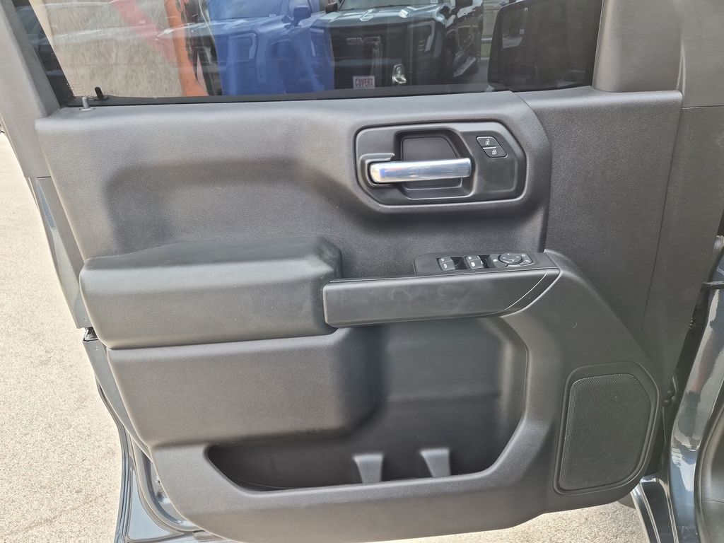 Used Car 2020 Chevrolet Silverado 1500  Custom For Sale Under $30,000 In Austin, Texas