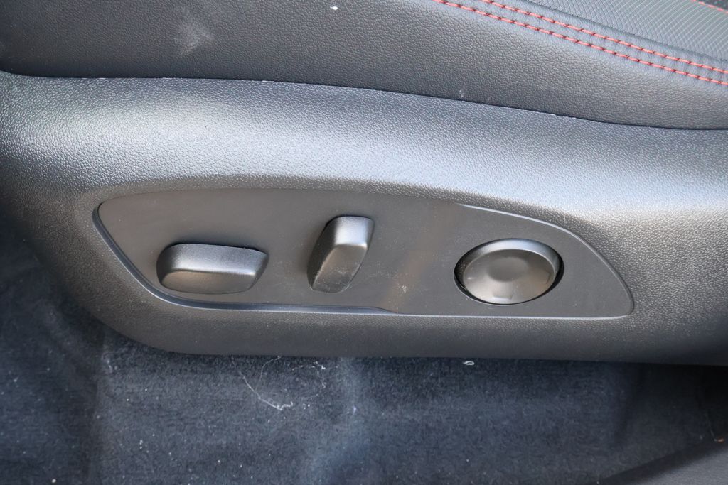 Thumbnail: 2026 Chevrolet Traverse - 17