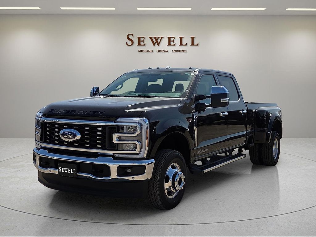 2026 Ford F-350SD Lariat