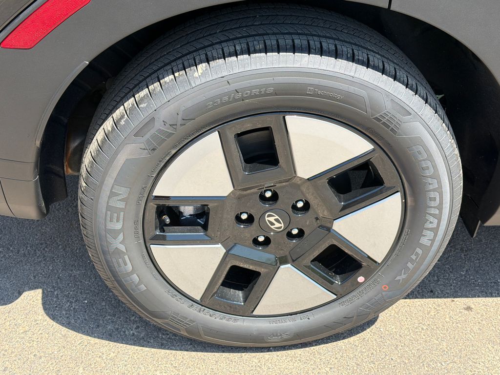 New 2027  HYUNDAI SEL image 18