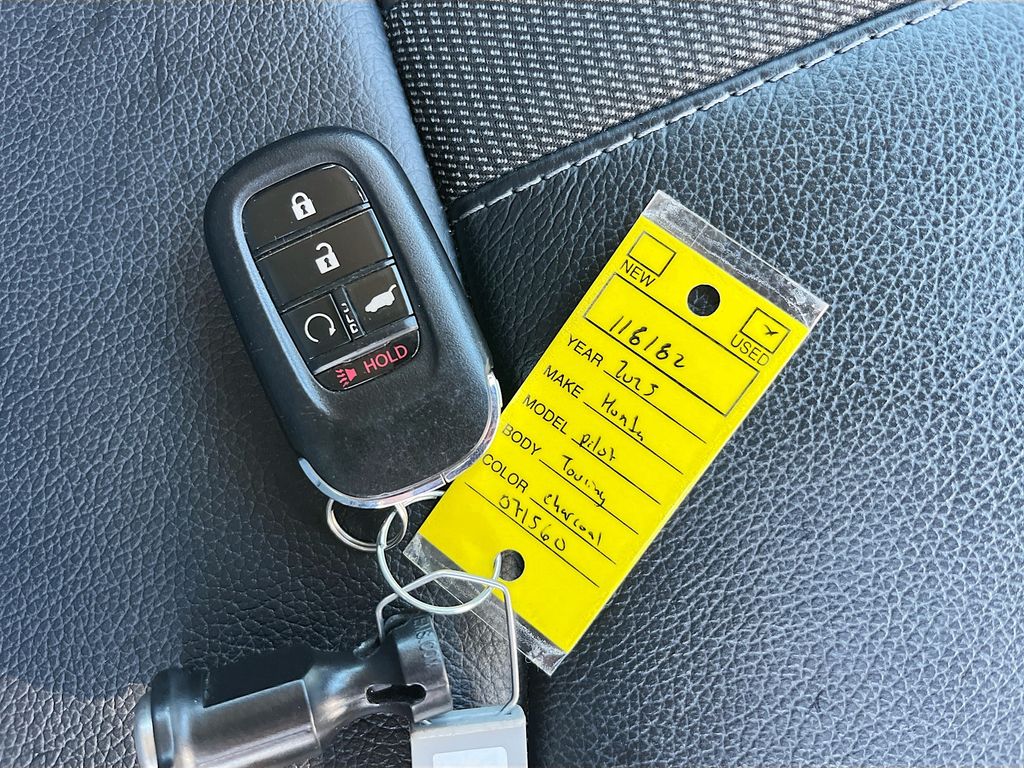 Used 2025 Gray Honda Touring image 36