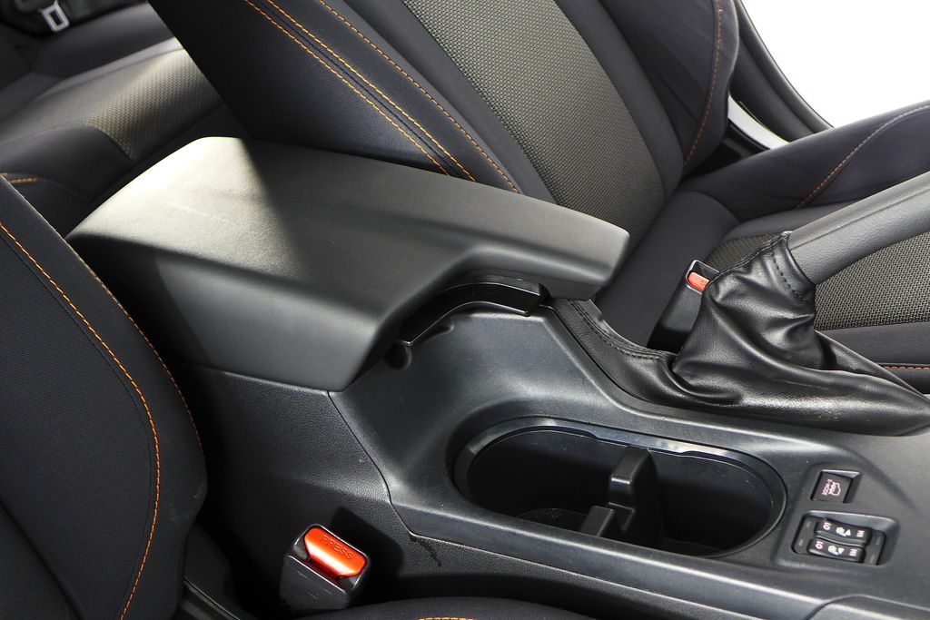 Thumbnail: 2019 Subaru Crosstrek - 16