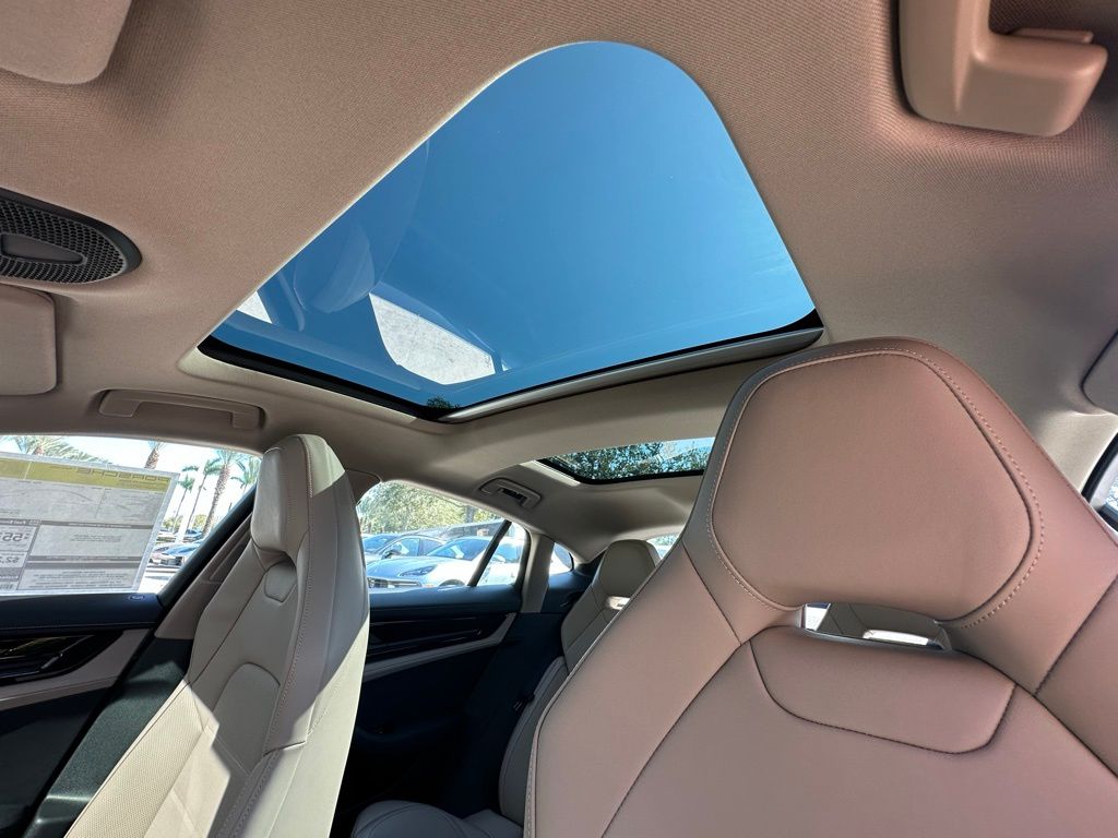 Thumbnail: 2026 Porsche Panamera - 22