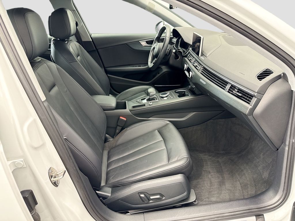 Thumbnail: 2018 Audi A4 - 19