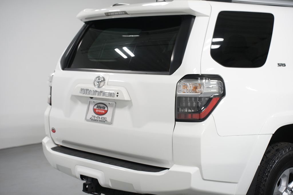 Thumbnail: 2022 Toyota 4Runner - 9