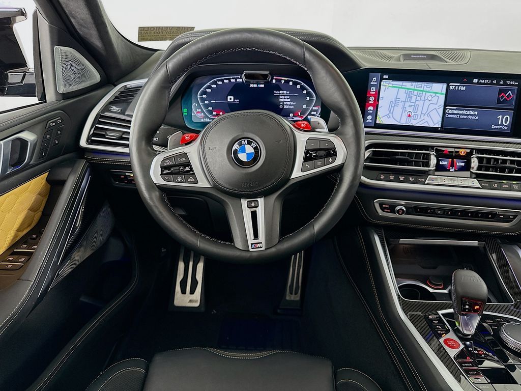 2021 BMW X6 M 23