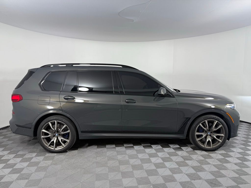 Thumbnail: 2022 BMW X7 - 4