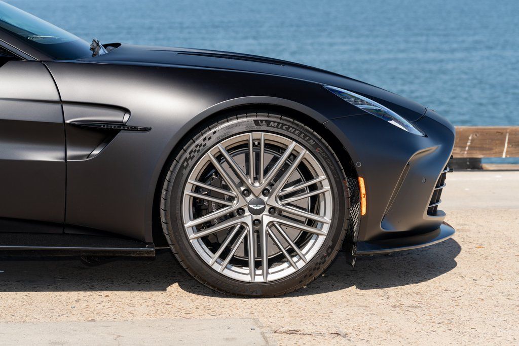 2026 Aston Martin Vantage Base - Photo 23