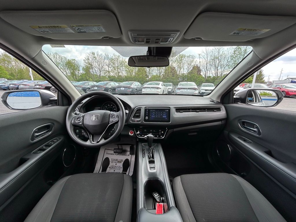 2022 Honda HR-V EX 12
