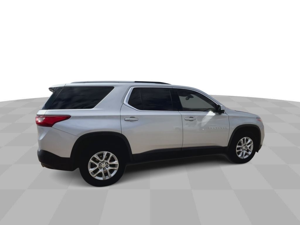 2018 Chevrolet Traverse LT 9