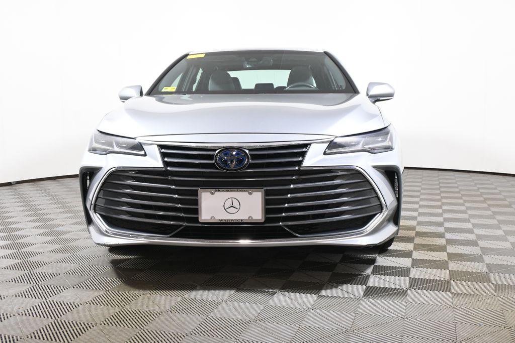 Thumbnail: 2019 Toyota Avalon - 10