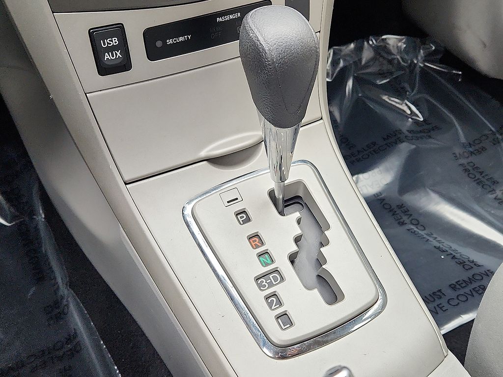 Thumbnail: 2013 Toyota Corolla - 14