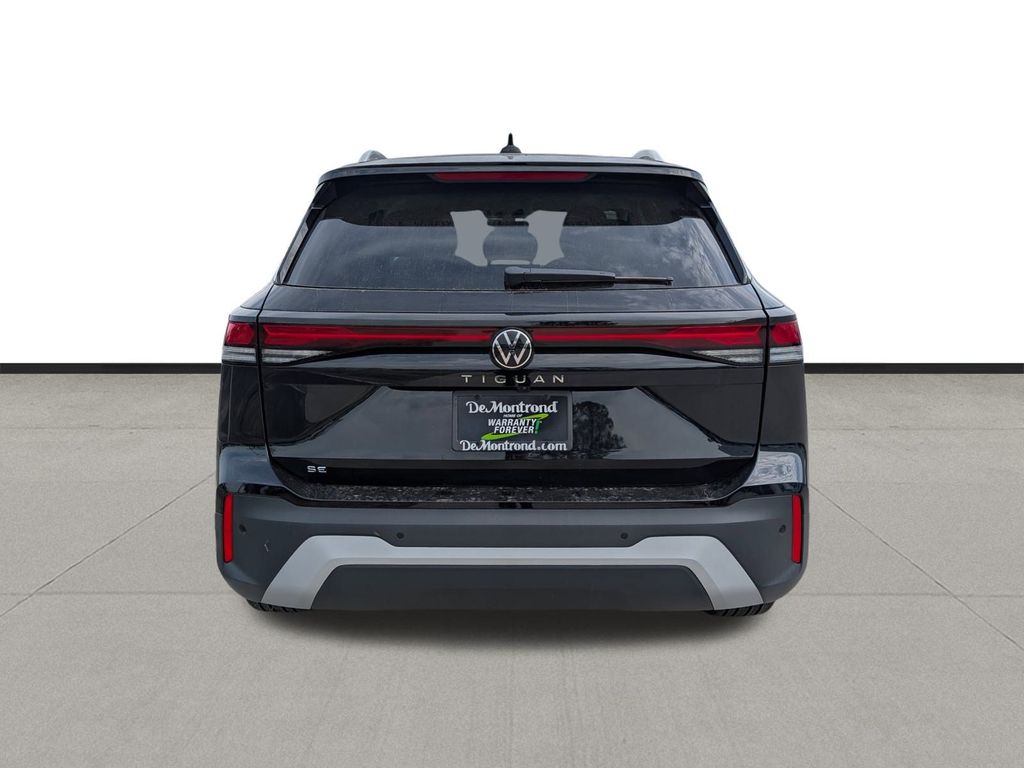 2026 Volkswagen Tiguan 2.0T SE Black at DeMontrond Auto Country