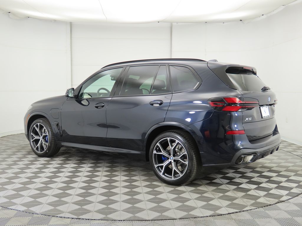 Thumbnail: 2026 BMW X5 - 7