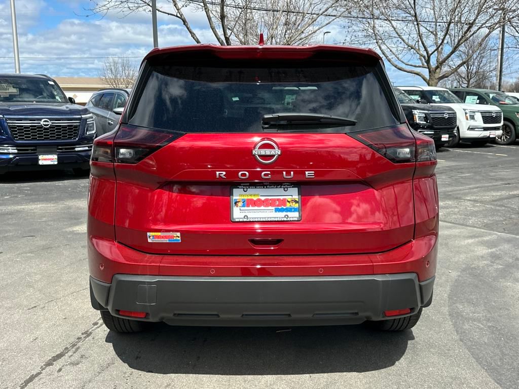 2025 Nissan Rogue SV photo