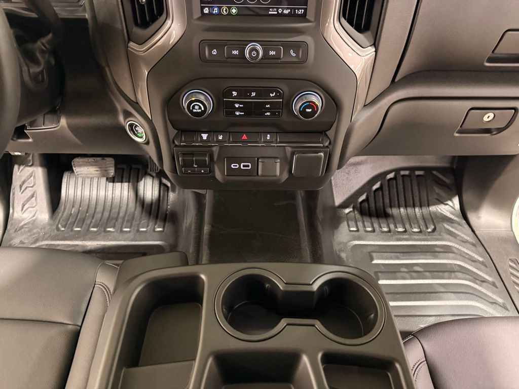 2025 Chevrolet Silverado 3500HD Work Truck