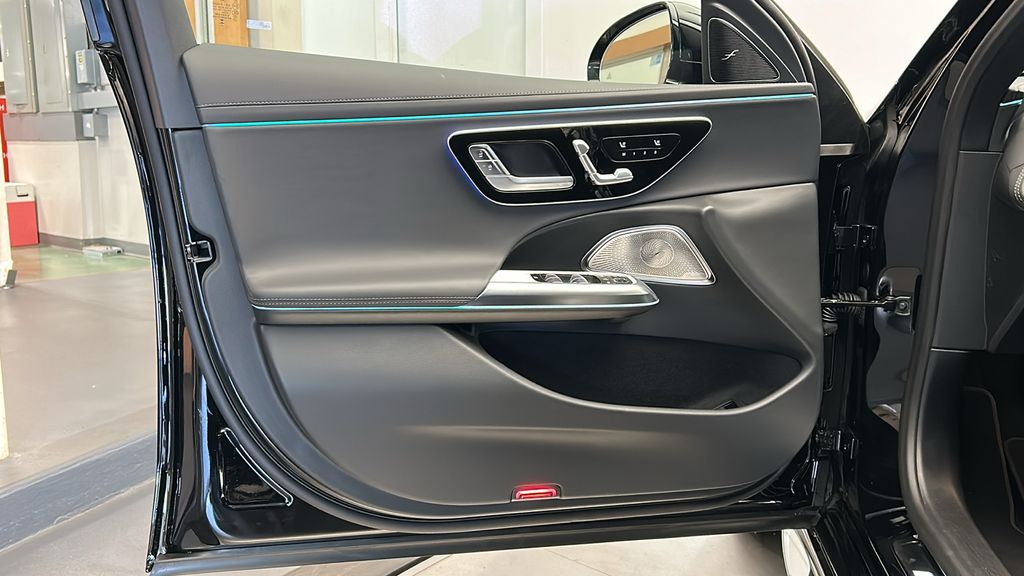 2025 Mercedes-Benz E-Class AMG E 53 11