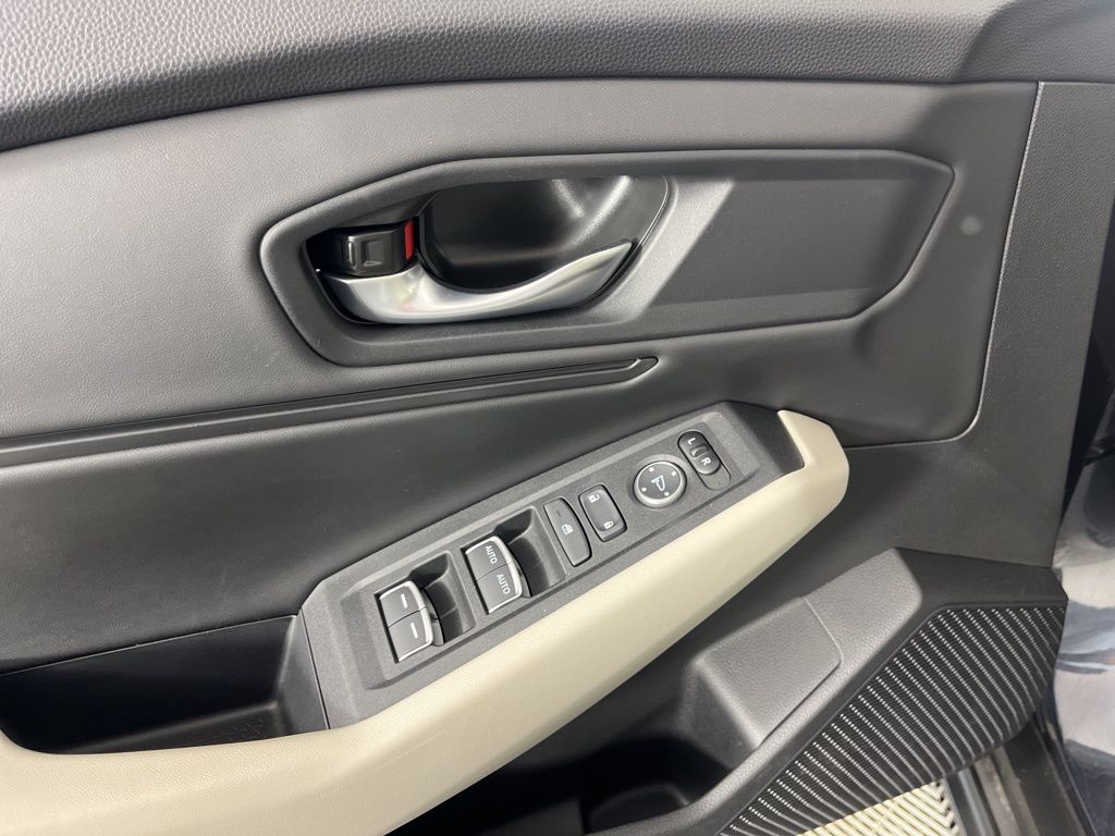 Thumbnail: 2025 Honda Accord - 21