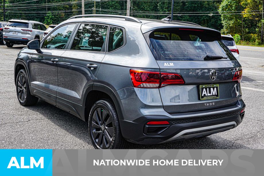 2024 Volkswagen Taos S photo 3