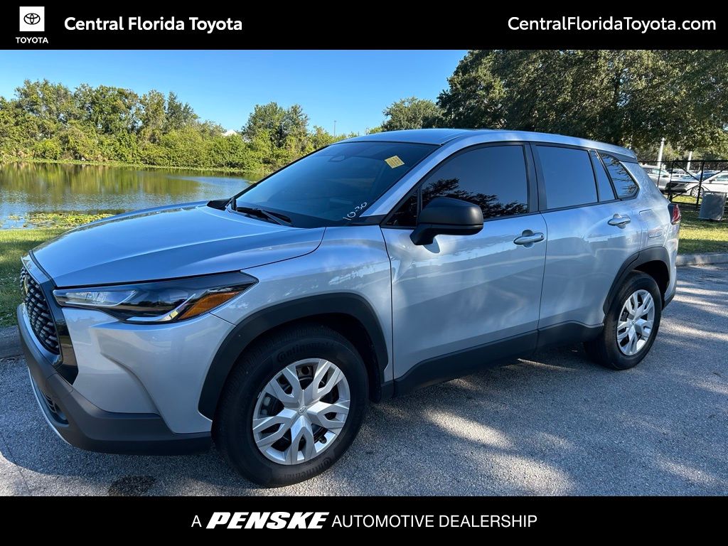 Thumbnail: 2025 Toyota Corolla Cross - 1