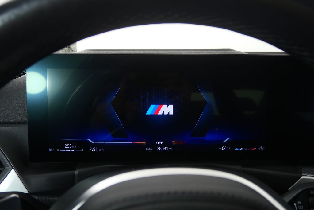 Thumbnail: 2023 BMW 3 Series - 21