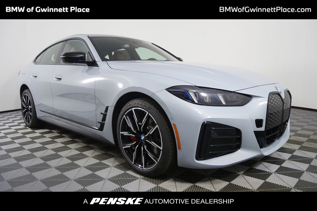 Thumbnail: 2026 BMW i4 - 1