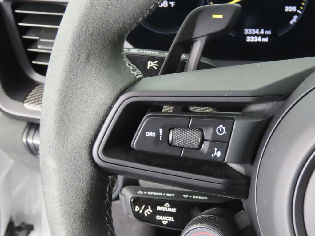 Thumbnail: 2025 Porsche 911 - 19