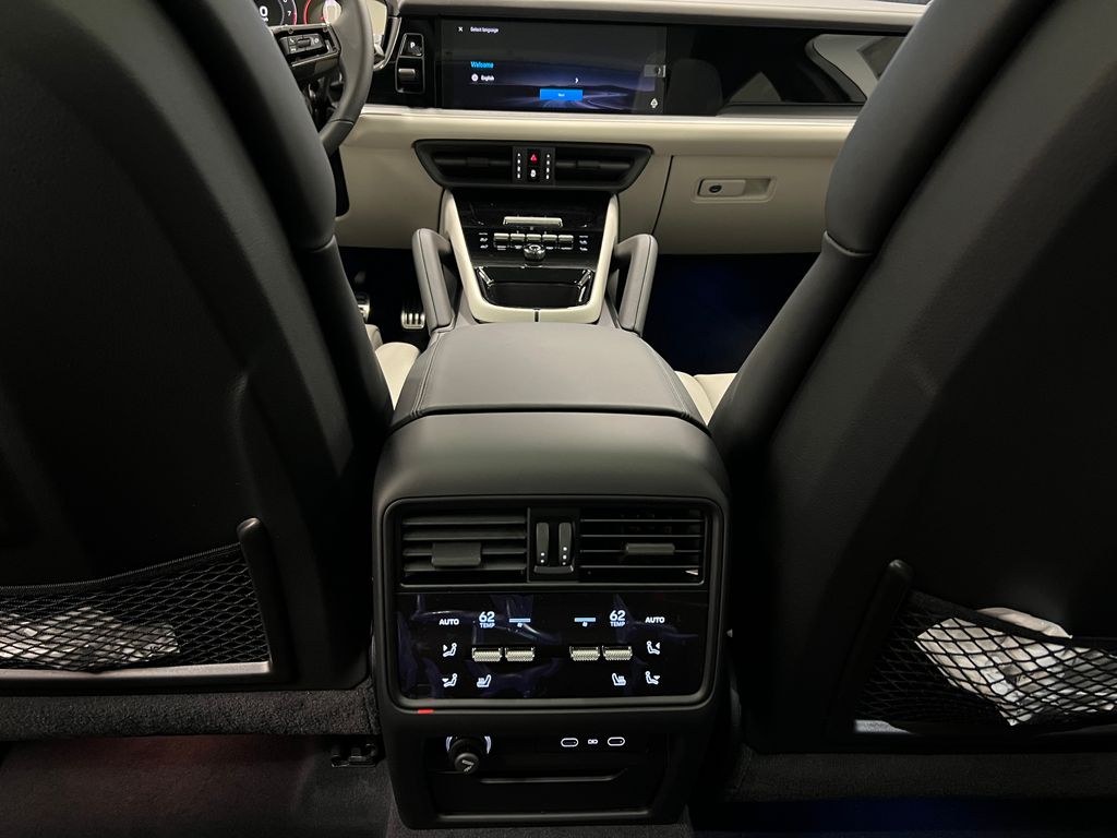 Thumbnail: 2026 Porsche  - 30