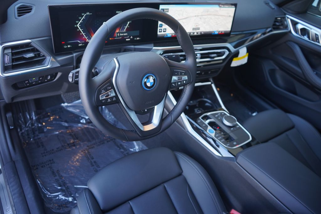 2024 BMW i4 xDrive40 13