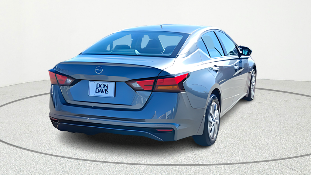 2023 Nissan Altima