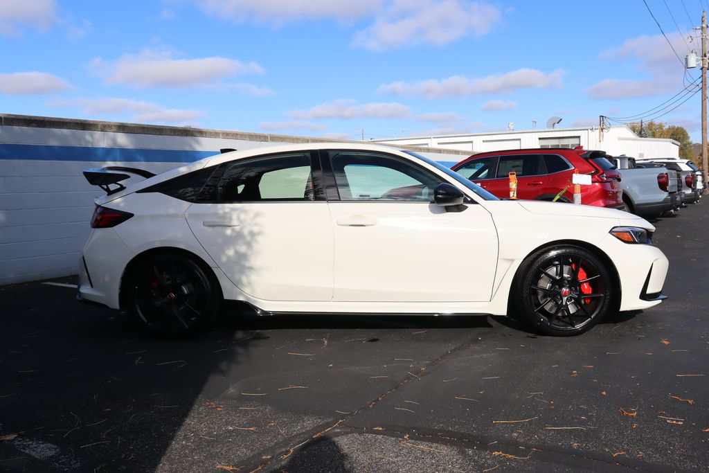2025 Honda Civic Type R 6