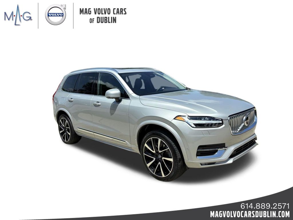 /2023 Volvo XC90