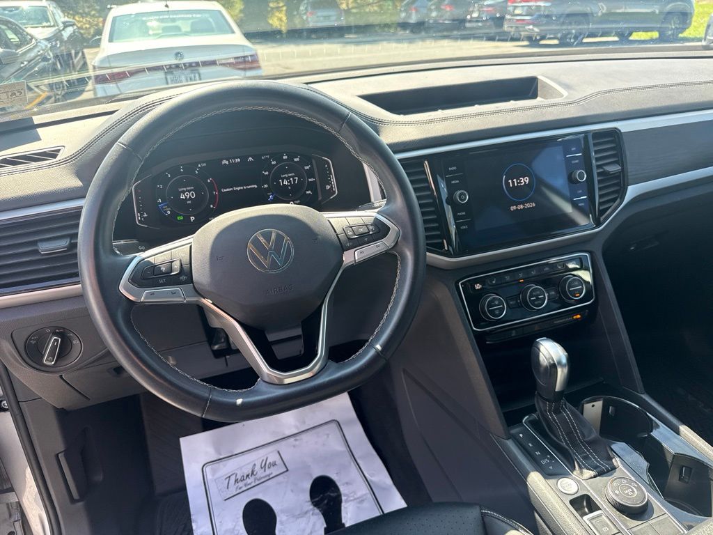 2022 Volkswagen Atlas 3.6L V6 SE w/Technology Silver at Sutliff Volkswagen