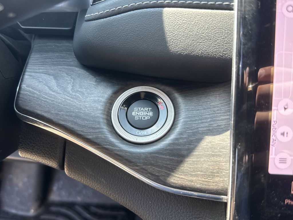 2024 Jeep Grand Cherokee Overland 4xe Black at DeMontrond Gulf Freeway