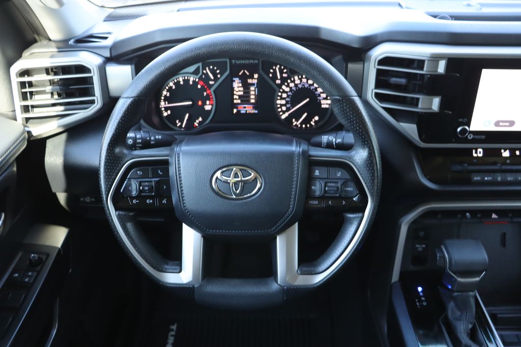Thumbnail: 2022 Toyota Tundra - 23