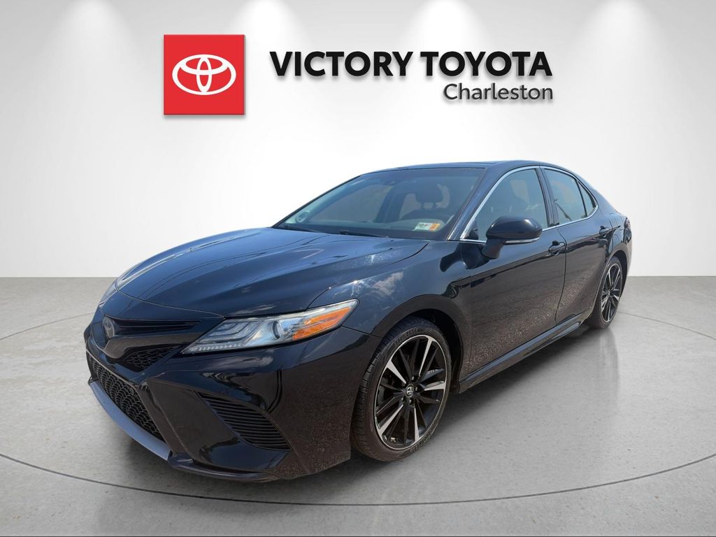 Midnight Black Metallic 2018 Toyota Camry Sedan Front-Wheel Drive 8-Speed Automatic