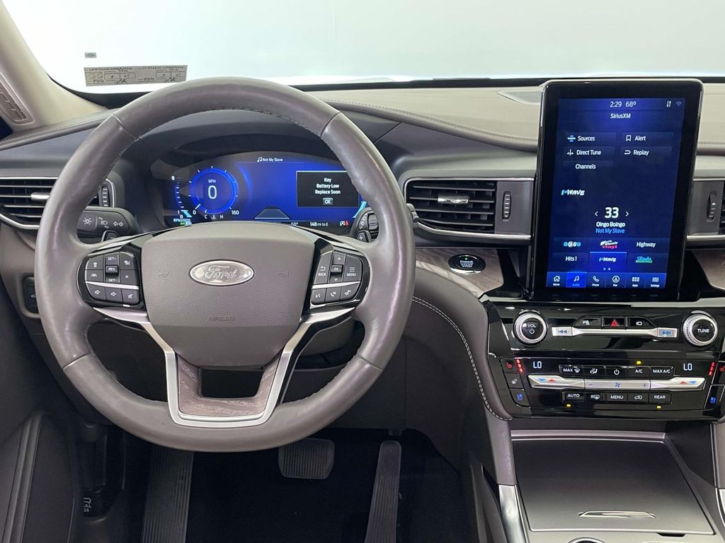 2021 Ford Explorer Platinum White at Phil Fitts Ford