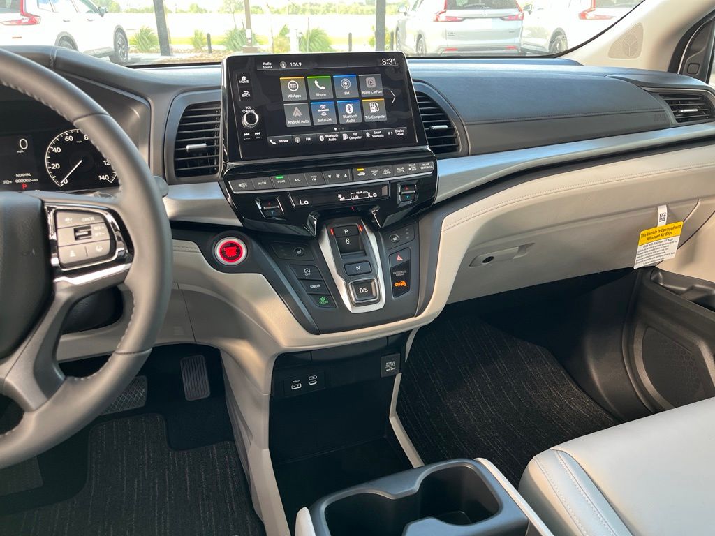 Thumbnail: 2026 Honda Odyssey - 10