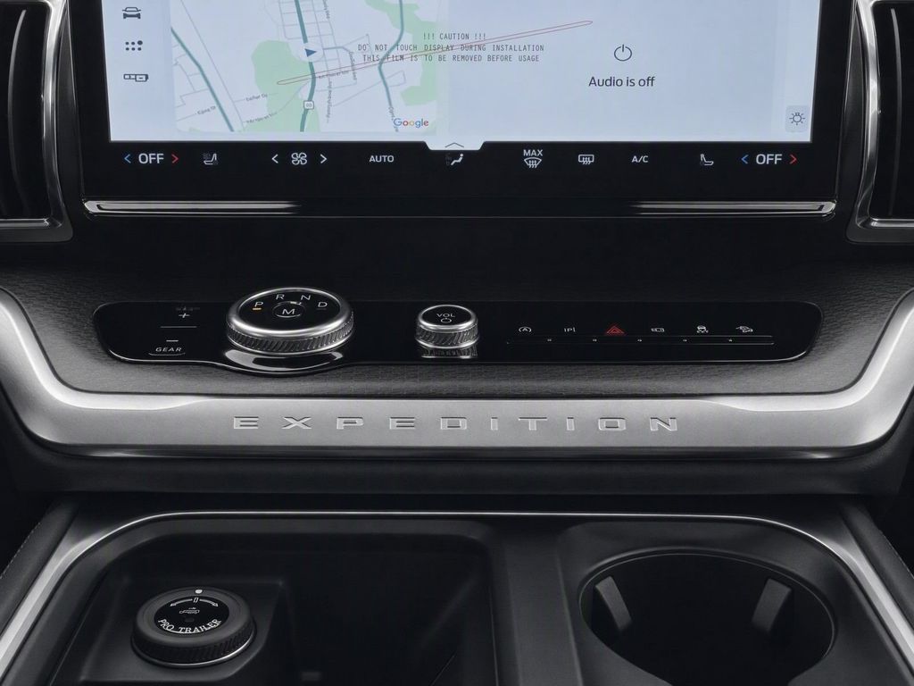 New 2027 White Ford Platinum image 11