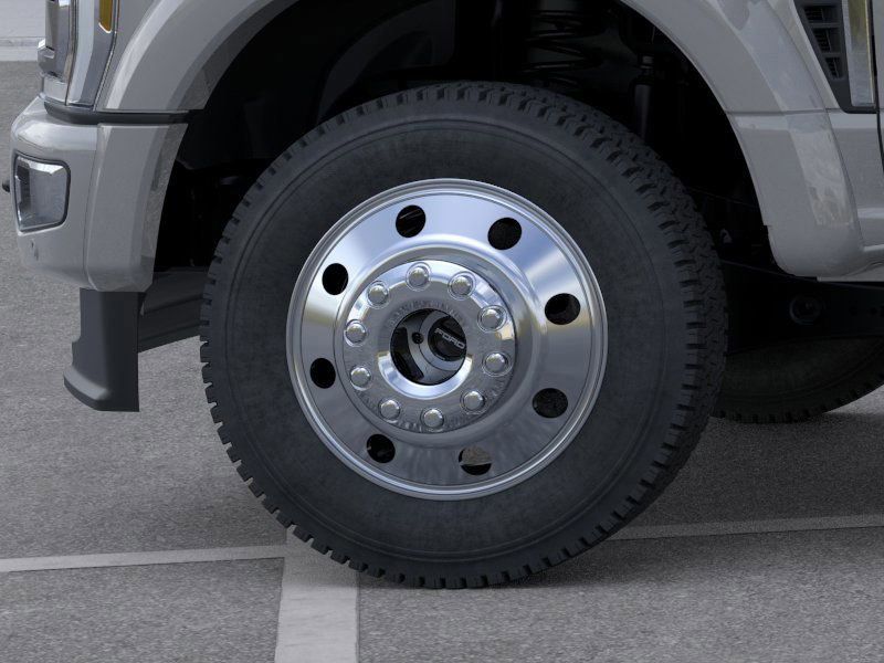 2025 Ford F-450 Super Duty Platinum