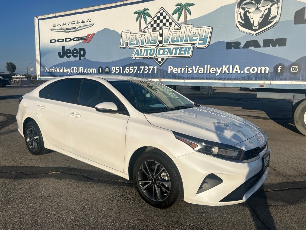 2024 Kia Forte LXS