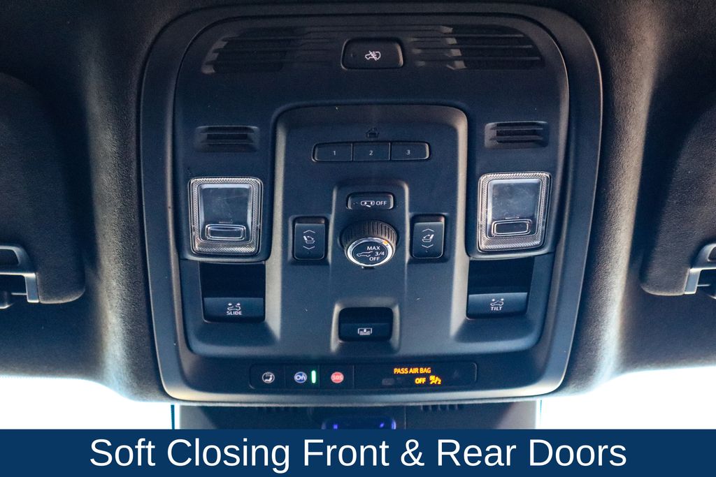 CadillacEscalade ESV22