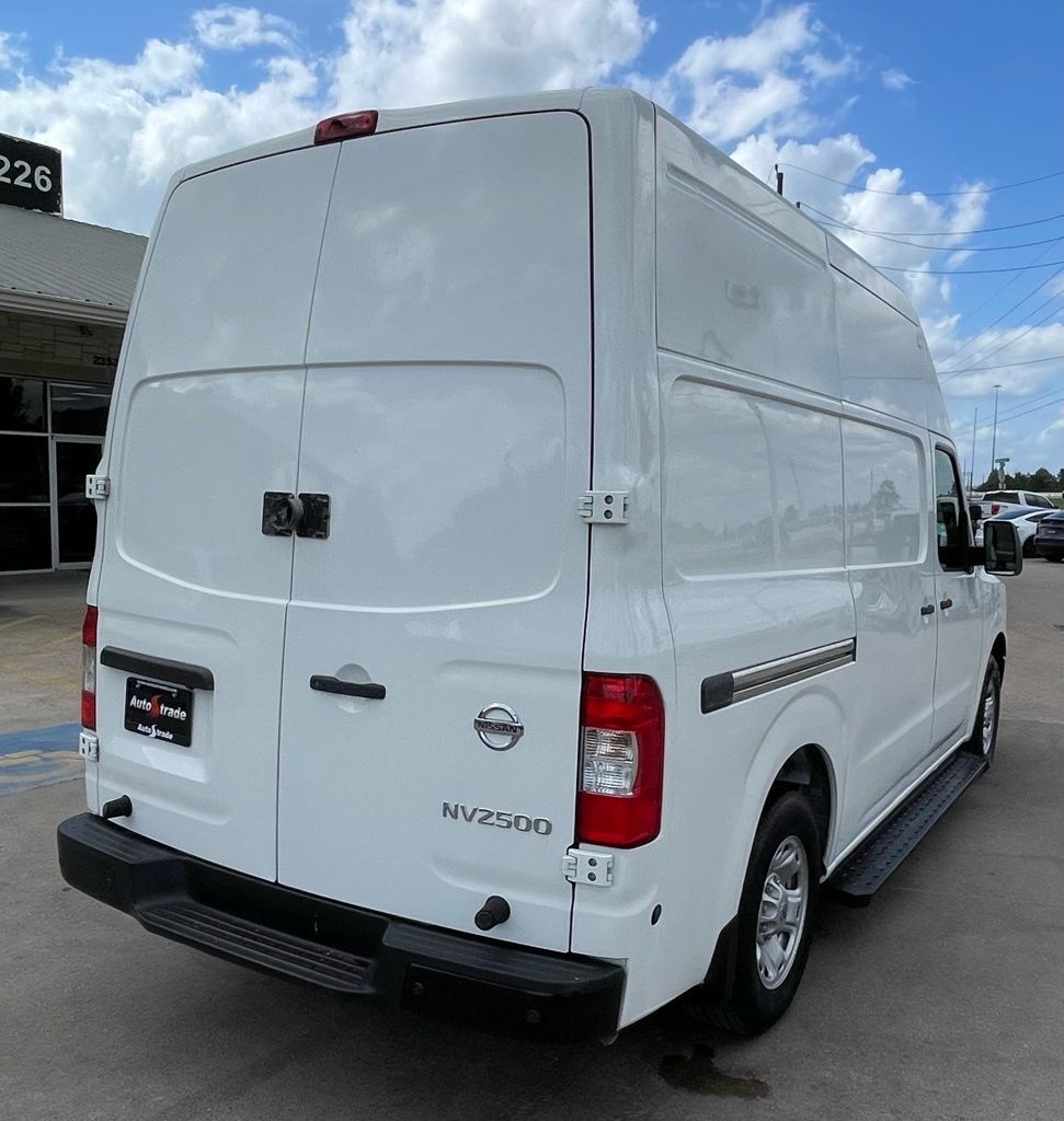 2020 Nissan NV2500 HD SV - 4